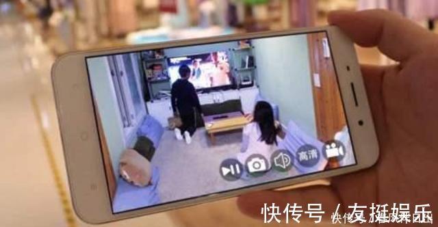 夫妻俩|请保姆后儿子天天喊“好困”,爸妈查看监控后,塞给保姆5万块钱