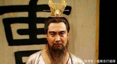 马懿就|曹操多聪明 为测试司马懿野心, 耍了个阴招, 司马懿果然露出马脚!