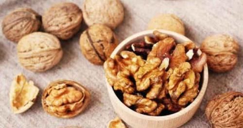 女孩子“姨妈”来了,4种食物敞开吃,排出子宫污血,体重悄悄降