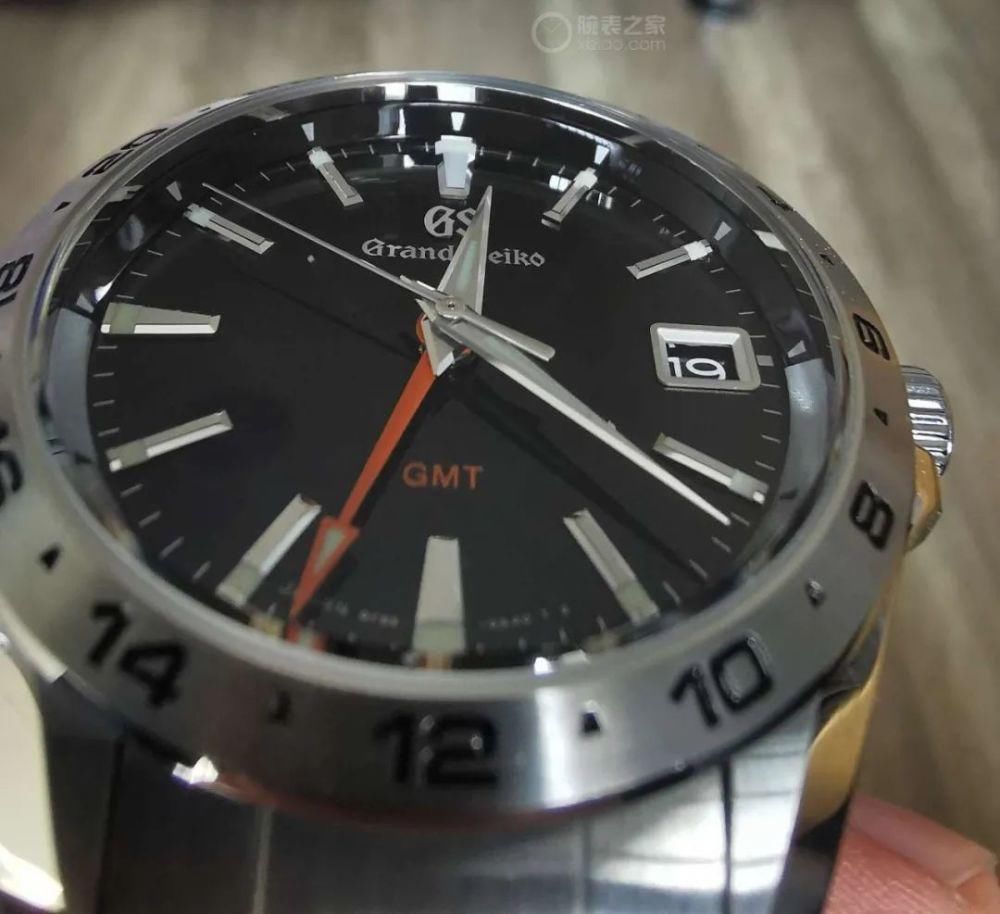 两万多买块石英表，喜欢冠蓝狮的精益求精