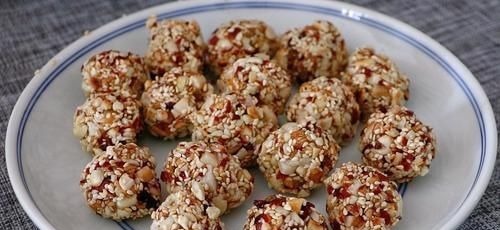 汤圆别总水煮，教你新吃法，不加水不油炸，软糯香甜吃一次忘不了