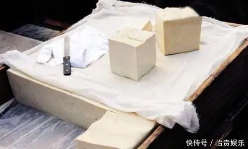 豆腐就得这样做成本不到十块,比肉吃着还香