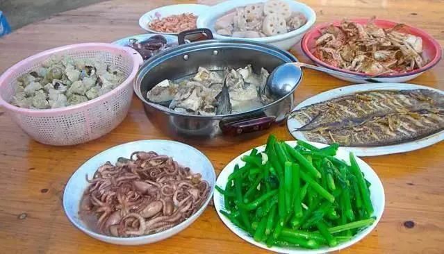 猪肉|回婆家,3家亲戚请吃饭,你能从菜式看出哪家最穷哪家最富裕吗