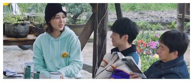 張藝興憑實力單身,直男發(fā)言有點憨,楊紫多次口頭警告