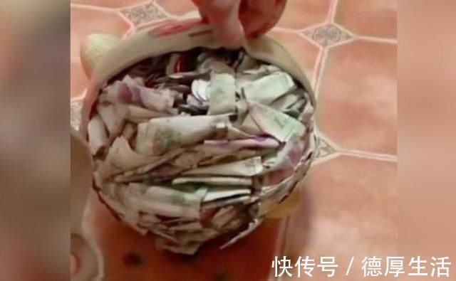 淡定|妈妈偷砸女儿存钱罐，眼前“画面”让妈妈不淡定这要离家出走