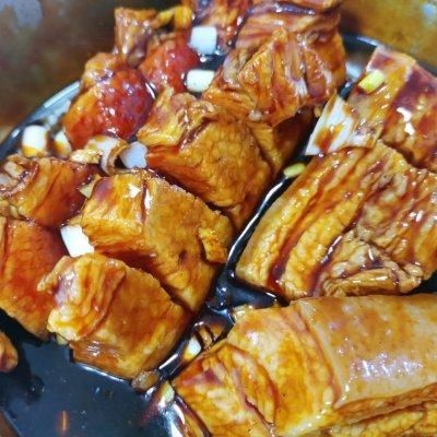 告诉你3个诀窍，在家也能做出网红五花肉