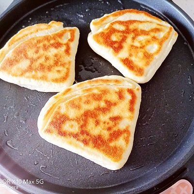 诱人|芝麻发面小饼