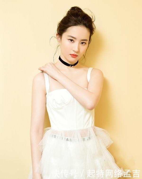 樱桃小嘴|最受男生欢迎的女生，脸上都有这4个