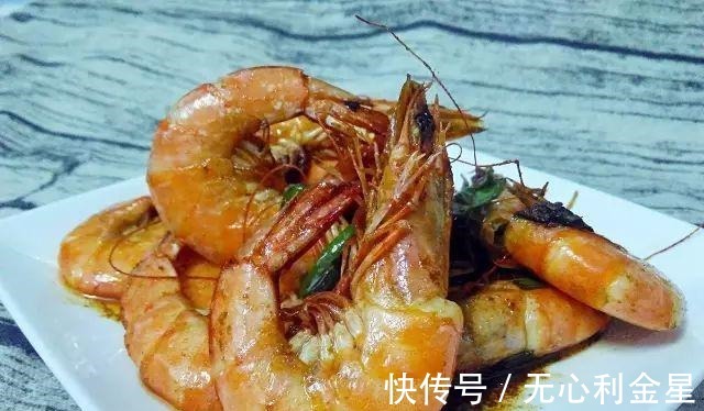 奶奶|油焖虾，奶奶的拿手好菜，儿时最美好的回忆，奥运冠军也爱吃！