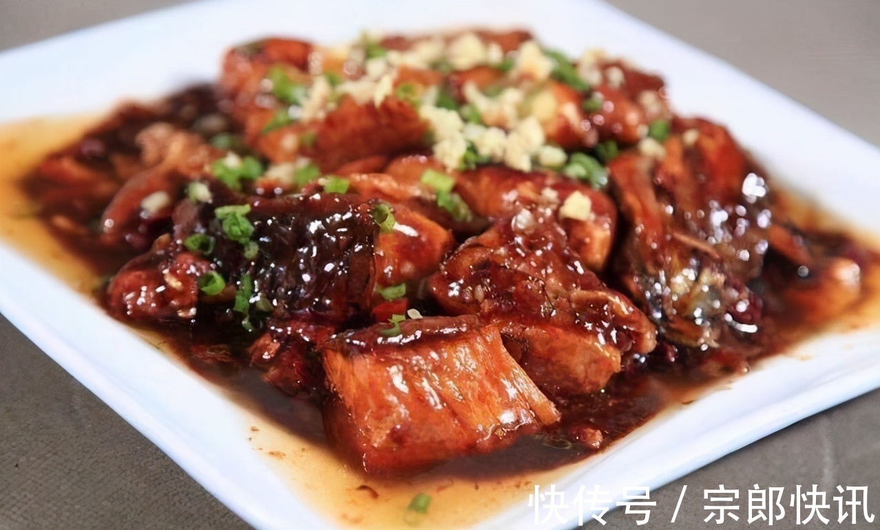 香菇|女性想拒绝成为黄脸婆,常吃三种美食,滋补身体,不妨一试