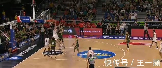 NB服了!周琦被弃用!19分钟才5出手!这一扣绝对NBA级别