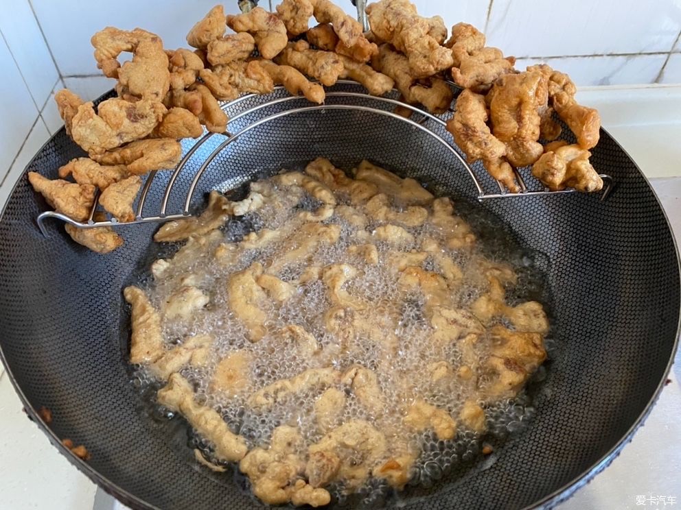 【嗨！杰哥】炸酥肉咯炸酥肉咯………