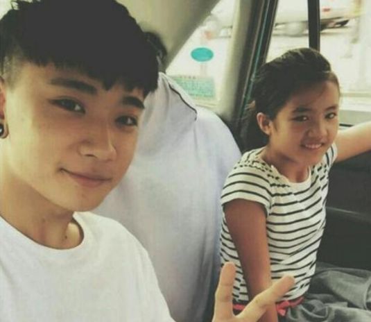 她是《变形计》最幸运的女孩,被大连妈妈收养,受尽城市哥哥宠爱