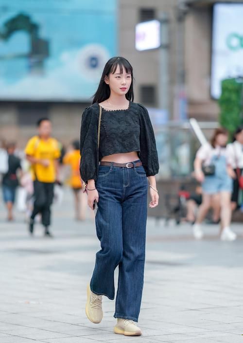  设计|牛仔裤穿搭风格多样，花点心思去选择，你也能打造出自己想要的美