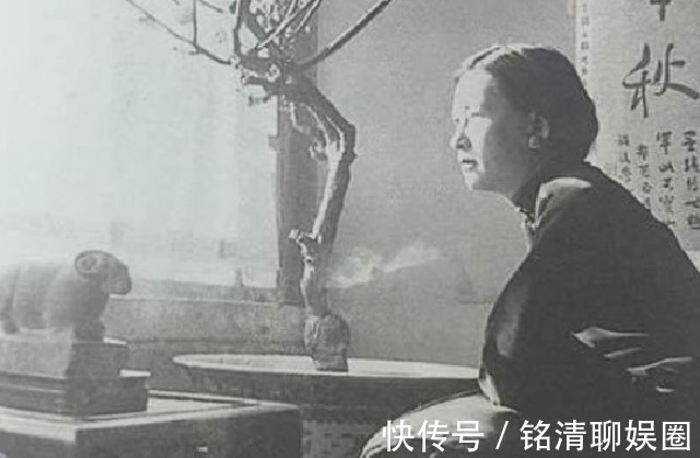 游历|林徽因老照片:欧洲度蜜月,带6岁女儿骑驴,一瞥一笑尽显高贵