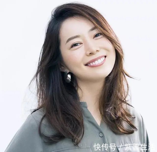 蓬松|过了50岁别烫小卷了,显老!学日本女人烫“空气卷”,时髦又减龄