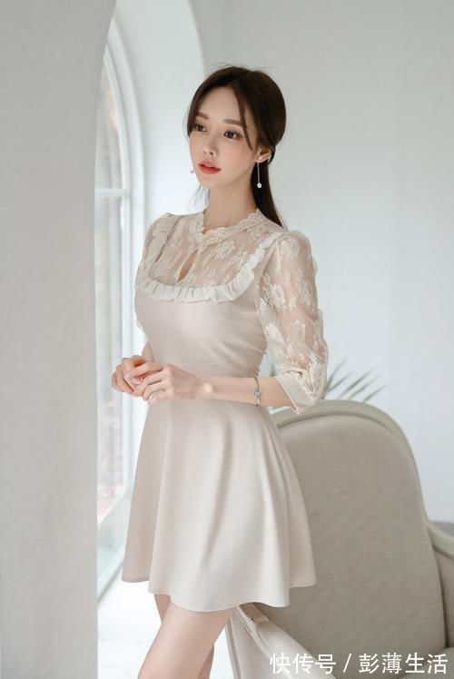 日常穿搭|孙允珠日常穿搭：甜甜芝士田园慵懒可人小洋裙#时尚# #美女#