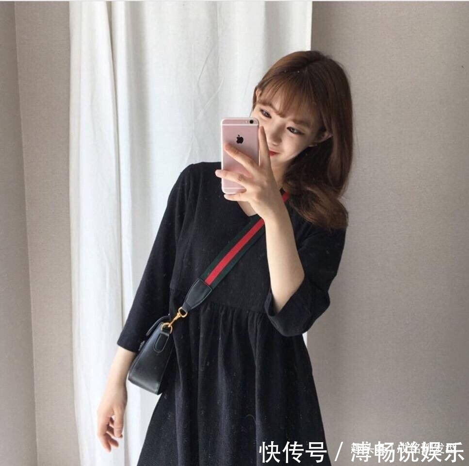 发型|初秋小香风穿搭,配洋气的时髦发型,小女生秒变大女神