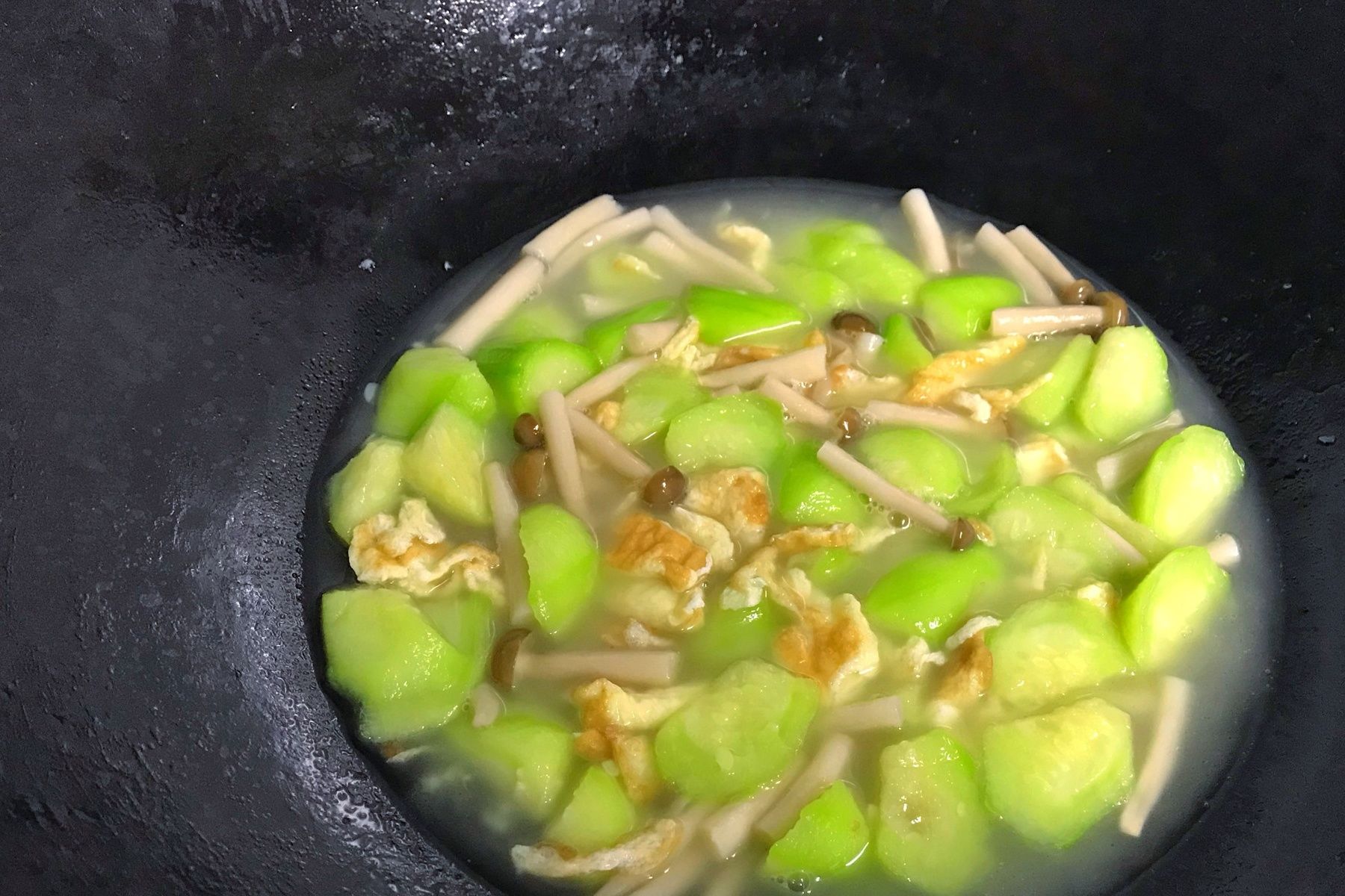 暑气|立秋后多喝此汤,去暑气润秋燥,5块钱煮一锅,汤鲜味美又营养