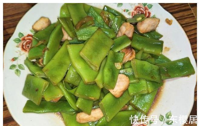 博主|这个女人从来不挨饿，每天吃到饱，却减肥40斤，网友：这方法好