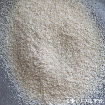 #一周减脂不重样#蒸锅免烤箱??松软椰椰麦芬｜减脂低碳蛋糕