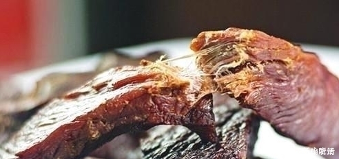 牛肉|“假牛肉”究竟是用什么东西做的看了原材料后,恍然大悟