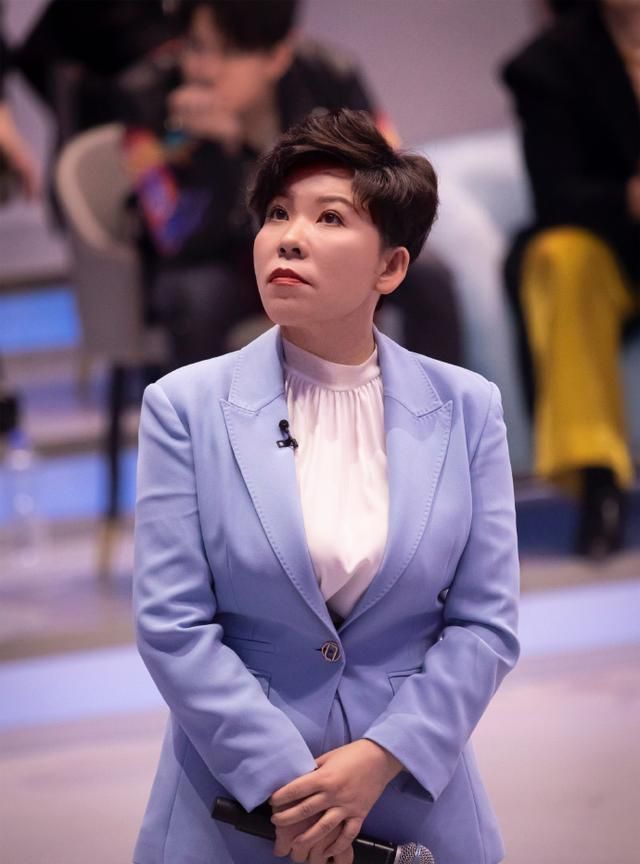 《追光吧》今晚开播，张卫健吴镇宇引期待，邓亚萍惊喜助阵！