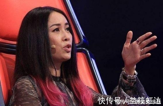 歌手|《好声音》8年没人敢提的名字,却被李健无意提起,幸好那英不在