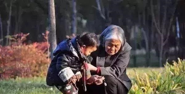 逗娃|“妈妈走了,妈妈不要你了!”婆婆这样逗娃,老公的做法很机智