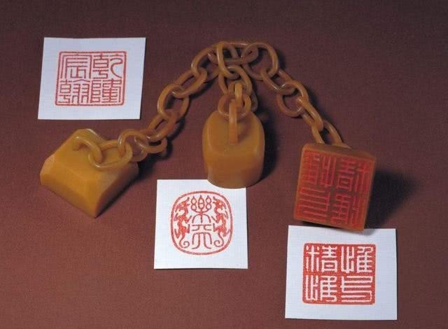 有一|乾隆有一爱玺,溥仪也十分喜爱,现为国家一级文物