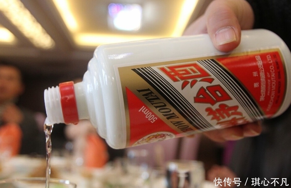 价格|去超市买白酒,内行人专挑5种,物美价廉,关键都是粮食酒