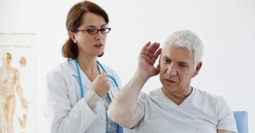 老年抑郁症|多关注父母，老人如果出现7个症状，可能是疾病前兆！