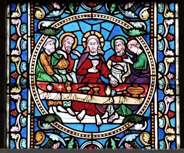 西方教堂花窗玻璃欣赏 快资讯 西方教堂花窗玻璃欣赏 快资讯