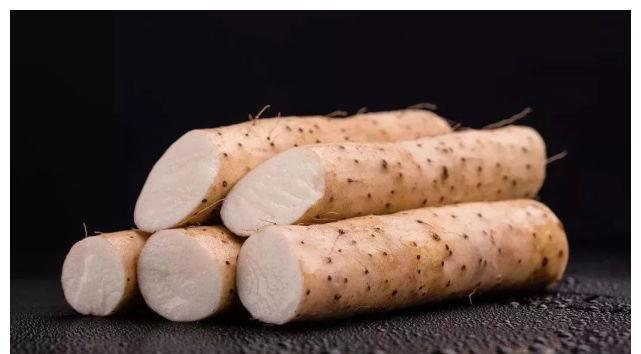 女孩|12岁女孩身高168,医生提醒:2物或是身高“增长剂”,可多