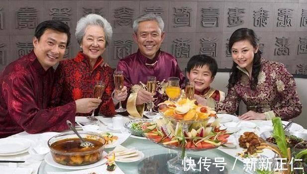 爸爸|奶奶“你总来我家吃饭,不害羞吗”,孩子一句话爸爸险些喷饭