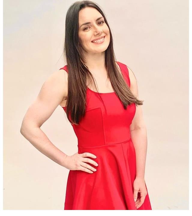 超級(jí)明星|女超人搭檔小魔女！WWE現(xiàn)在的科幻劇情連漫威也拍不出來