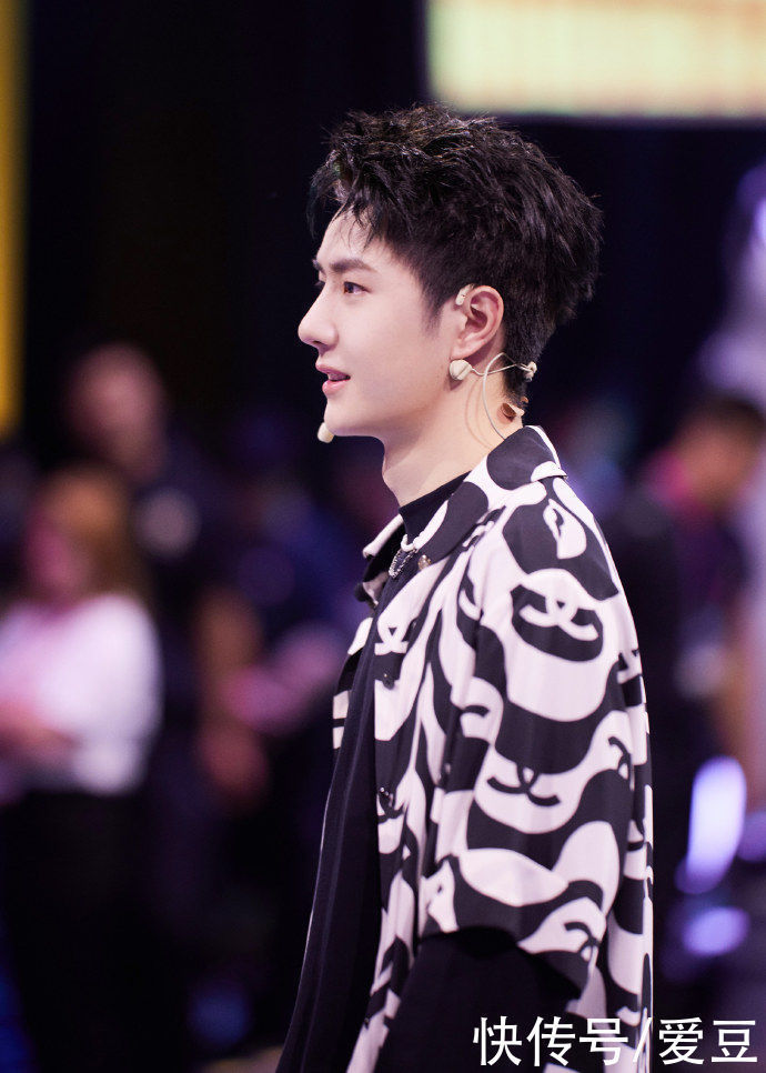 210829《這！就是街舞4》第三期正片上線 和王一博隊(duì)長欣賞大神們的誠意之作