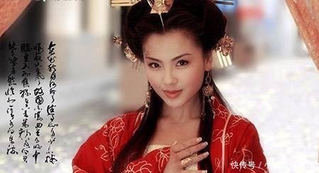 皇后在病床上奄奄一息,妹妹进宫探视,最终气死姐姐并取而代之