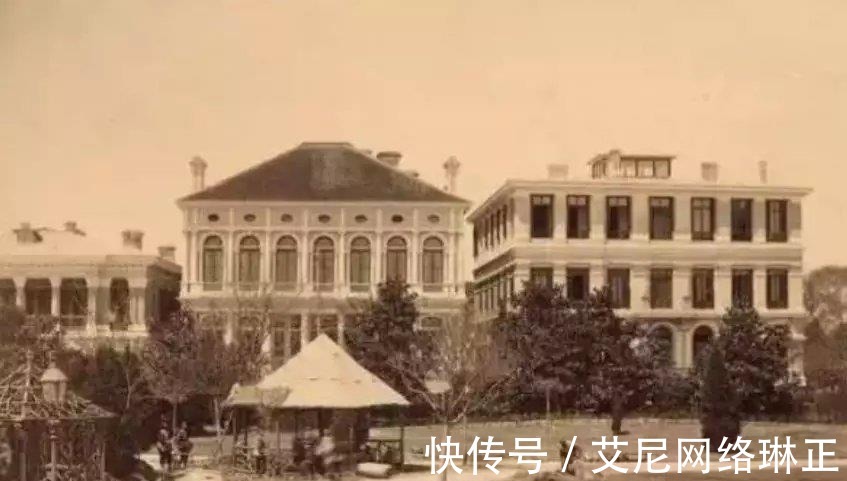 黄浦江|1880年上海沿街建筑老照片，外白渡桥与远眺苏州河口和外滩