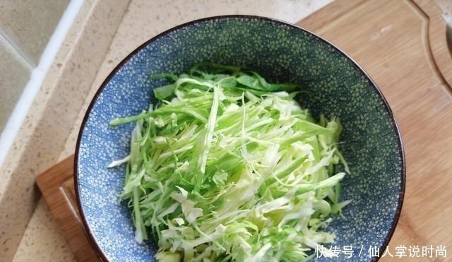 搭配|这两样搭配,是天然“钙库”,鲜香味美,上桌分分钟秒光!