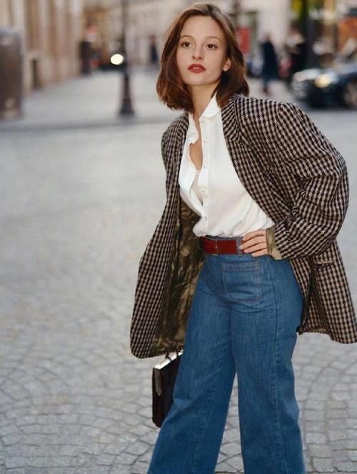 最近流行的“法式风穿搭”，你真了解吗？谨记这2点，轻松显高级