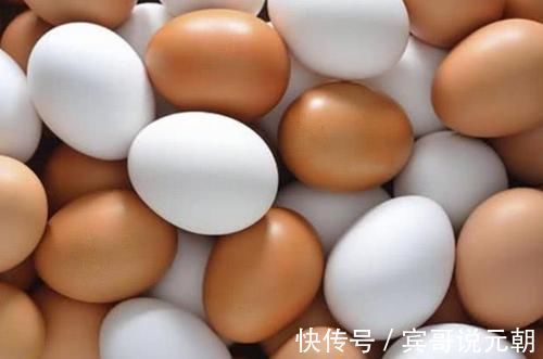 白皮|买鸡蛋,选红皮还是白皮的?专业养鸡人教你一招,保你挑到好鸡蛋