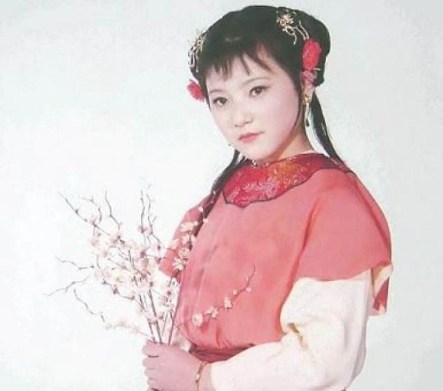 红楼梦春纤、雪雁、紫鹃,寓意黛玉一生三劫