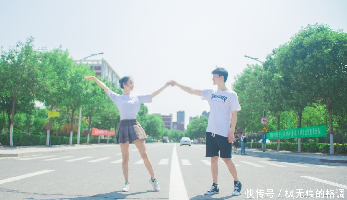  证明|看过郭敬明这三本小说，证明我们青春过，懵懂的我们错过了彼此