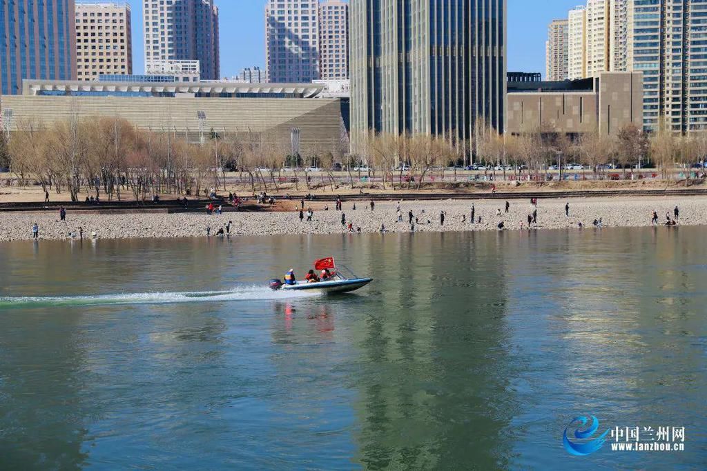 中年|正当时！“云赏”兰州春~