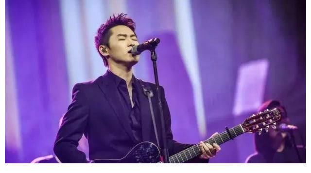 好聲音|《中國好聲音》第十季，首場導師開場秀令人意外