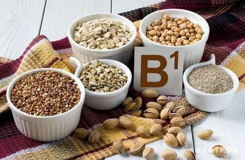 维生素|糖尿病人必须补充的几种维生素,平稳降糖,减少并发症风险