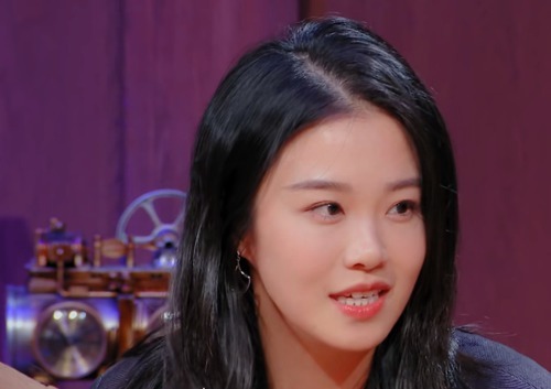 李君婕|《心动的信号》三季嘉宾同框引热议,吴沛展现高情商力挺节目组