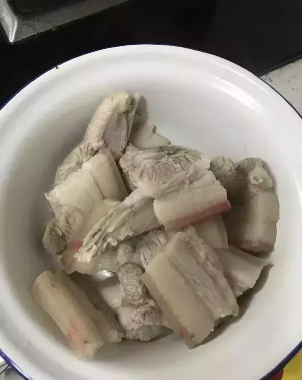 猪肉|无论炖什么肉，最“忌讳”的香料是它，用了会使肉变味，快收藏！