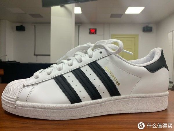 球鞋|阿迪经典款-金标贝壳头开箱上手以及运动鞋鉴定过程